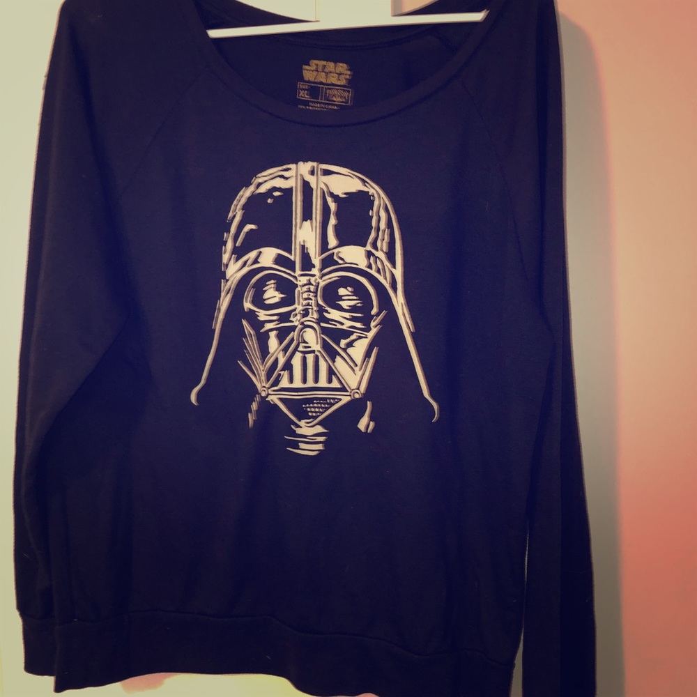 Star Wars sweatshirt